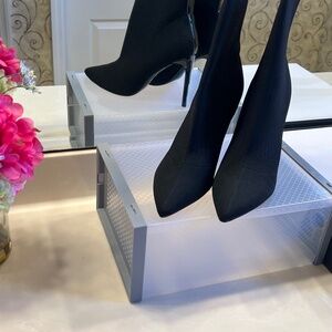 Nine West (NEW) Teoy2 Booties Black Size 10.5